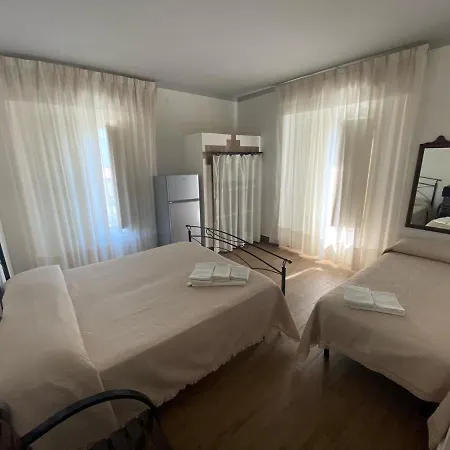 La Casa Di Michele Hotel 3*